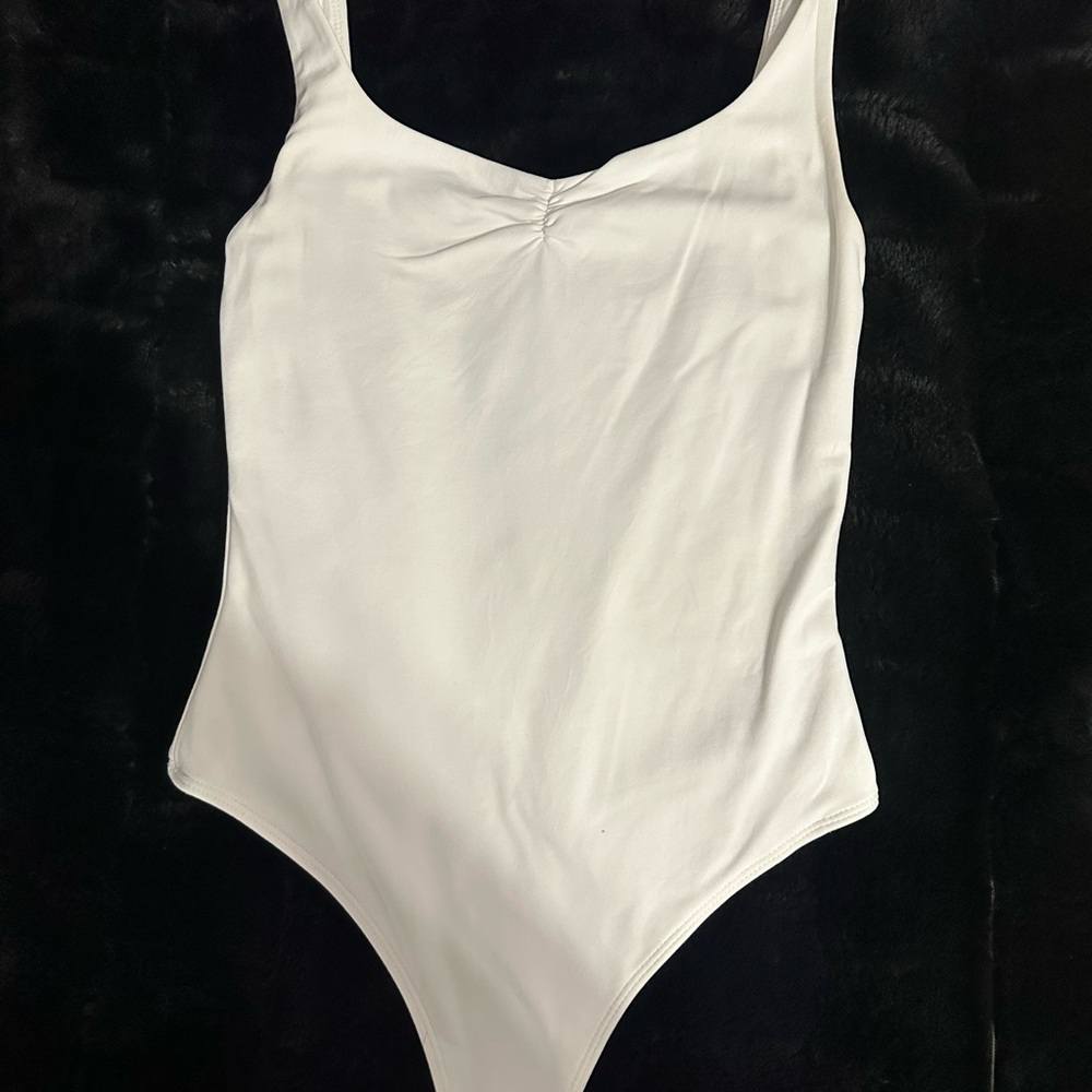 Babaton Cream Top